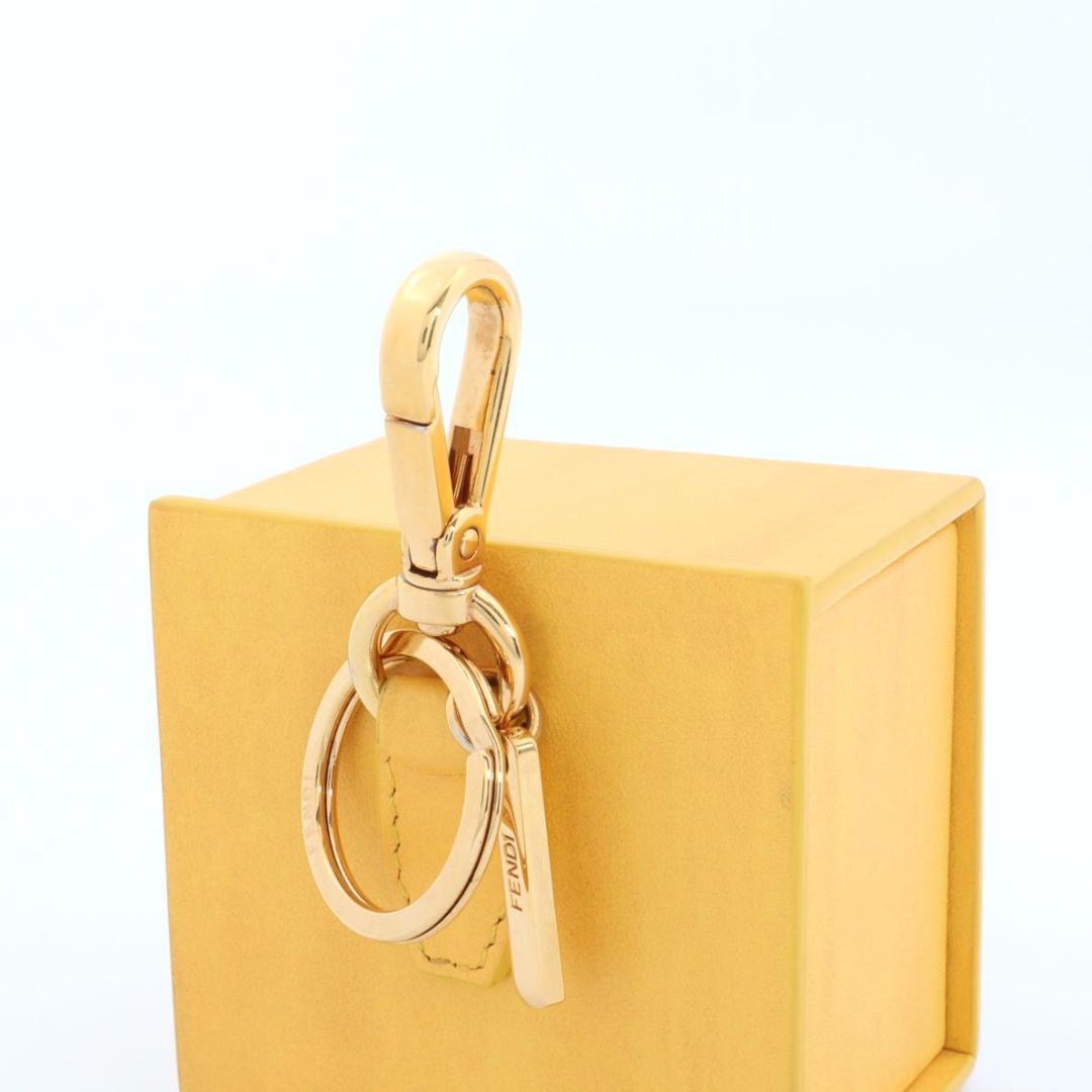 フェンディ FENDI ミニボックス チャーム キーホルダー 7AR894 フェンディ FENDI ミニボックス チャーム キーホルダー 7AR894
