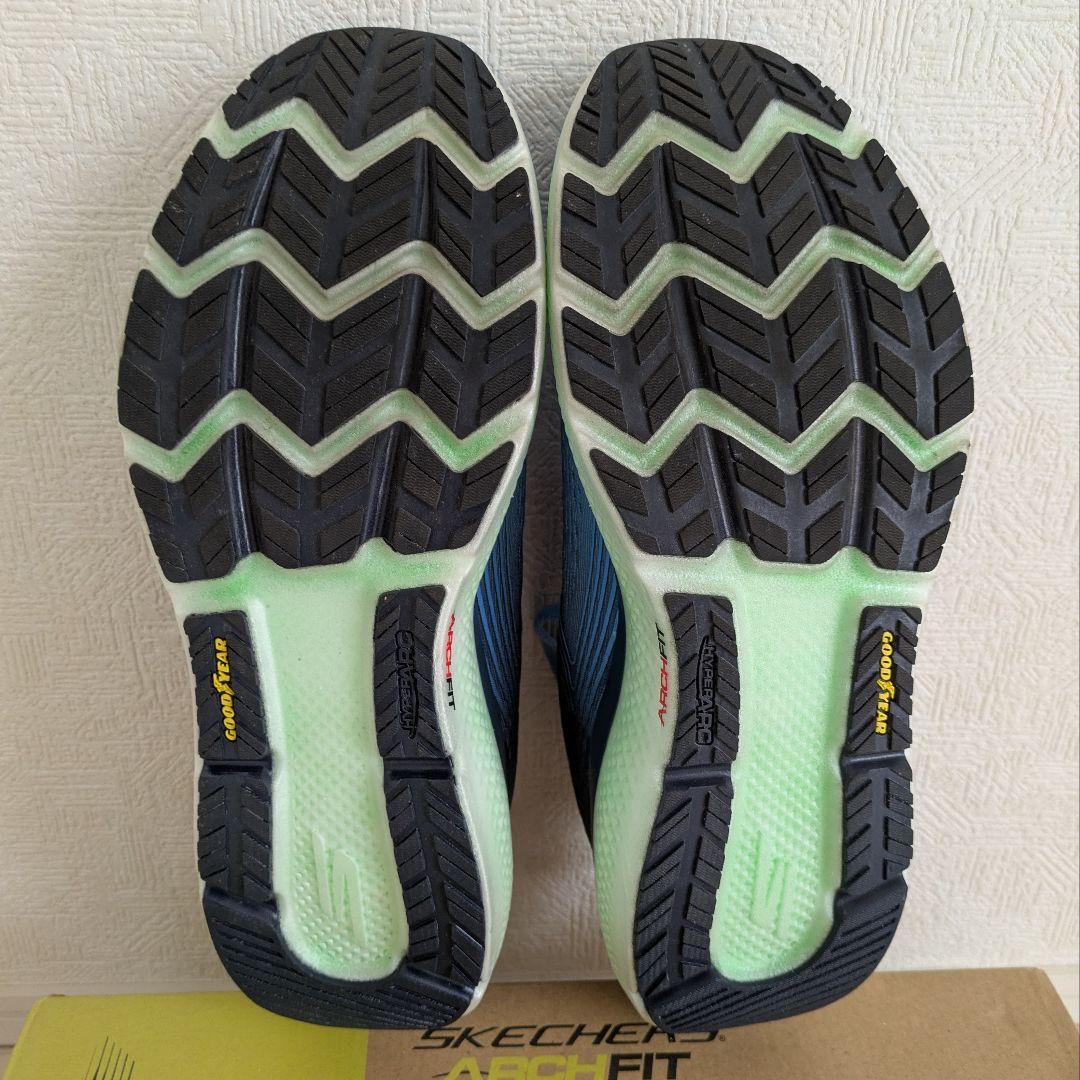 【美品】スケッチャーズ GO RUN RIDE 11