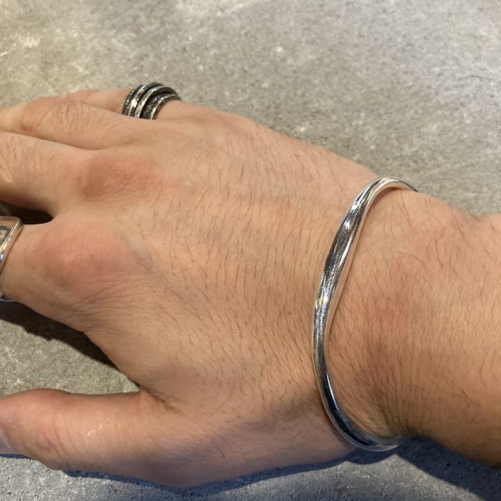 VINTAGE ヴィンテージ シルバー925バングル/ラウンドブレスレット ... アウトレット取扱店 vintage ターコイズ silver 925 刻印入り ブレスレット Y2K ブレスレット