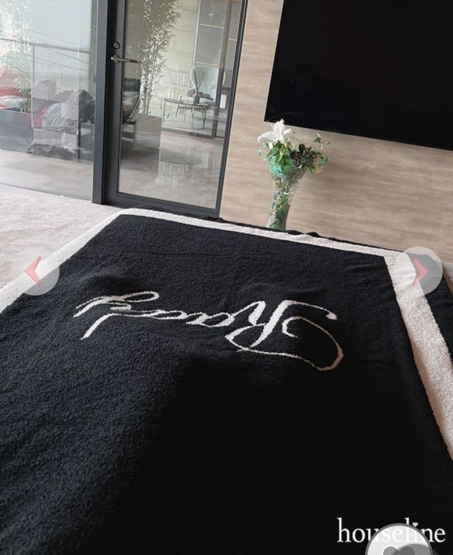 Radyカシミヤタッチブランケット