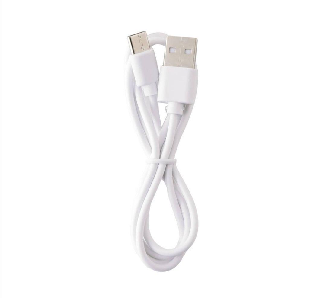 立ち上がるLEDミラー　拡大鏡付　3COINS　and us　新品未使用