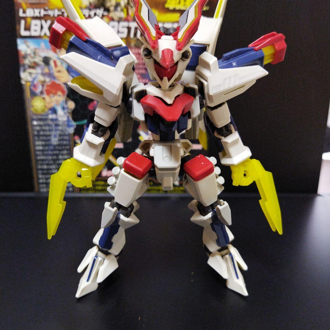 [おまけつき]　ダンボール戦機WARS　LBXドットブラスライザー・ジーエクスト Amazon.com: 1/1 Little Battlers Wars (Wars) LBX 052 dot