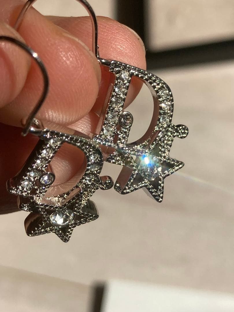 Dior クリスチャンディオール 星 ピアス Dior クリスチャンディオール 星 ピアス