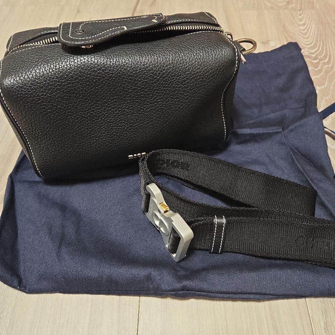 Dior ショルダーバッグ 黒 レザー