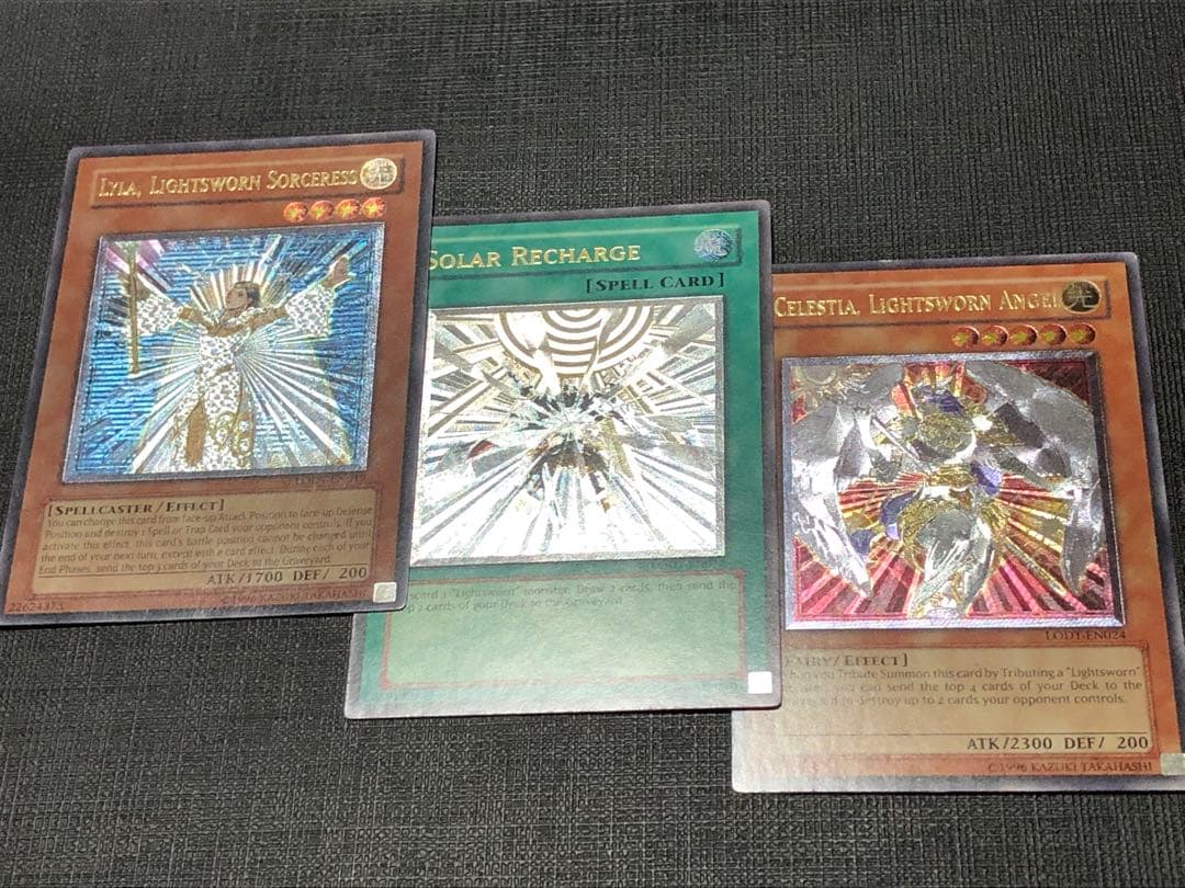 ライトロード 北米 アンリミ レリーフ 遊戯王 英語版やや傷や汚れあり