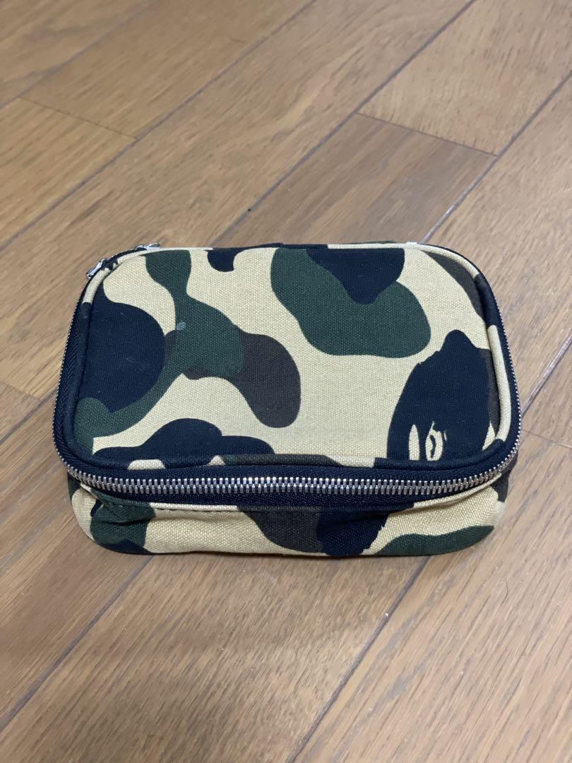 A BATHING APE エイプ　ポーチ