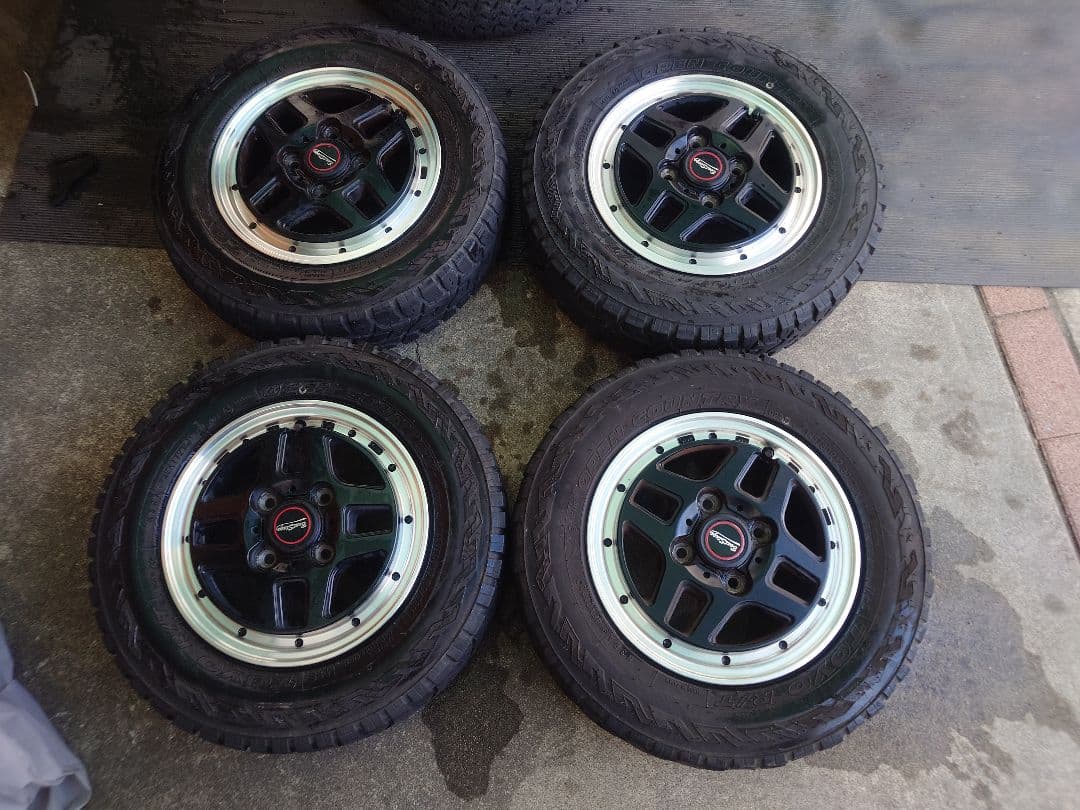 TOYOオープンカントリーR/Tタイヤホイールセット145/80R12 26,000円