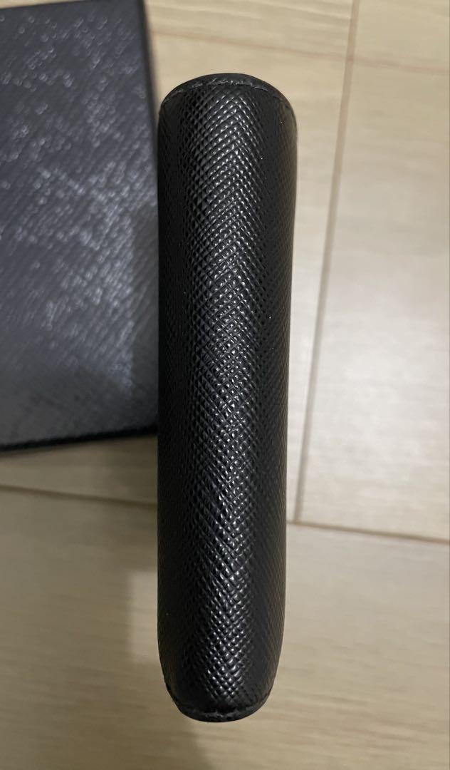 美品　PRADA プラダ　財布　サフィアーノレザー　箱付　黒