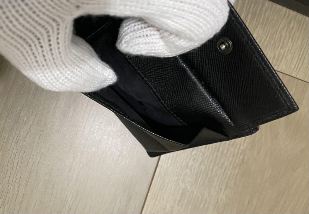 美品　PRADA プラダ　財布　サフィアーノレザー　箱付　黒