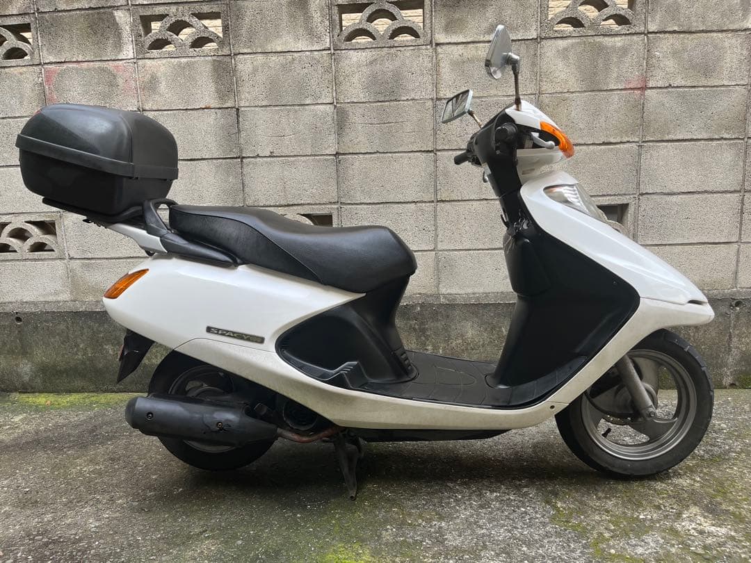 ホンダ　スペイシー100 自賠責あり　リアボックス付き