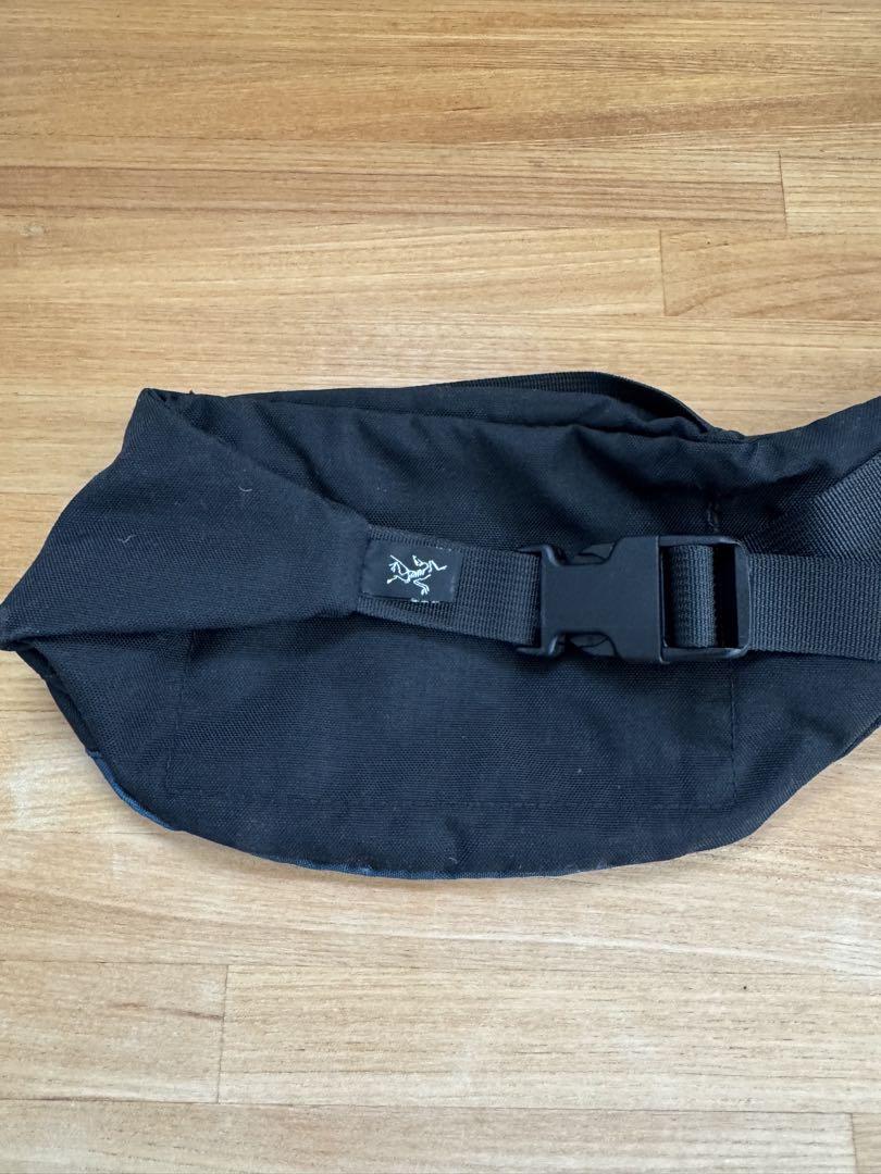 ARC'TERYX urban funny カナダ製