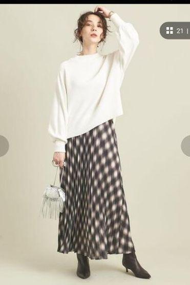 超特価新品 美品 ユナイテッドアローズ ハイネックニット r37an-m22333208407 得価新作登場
