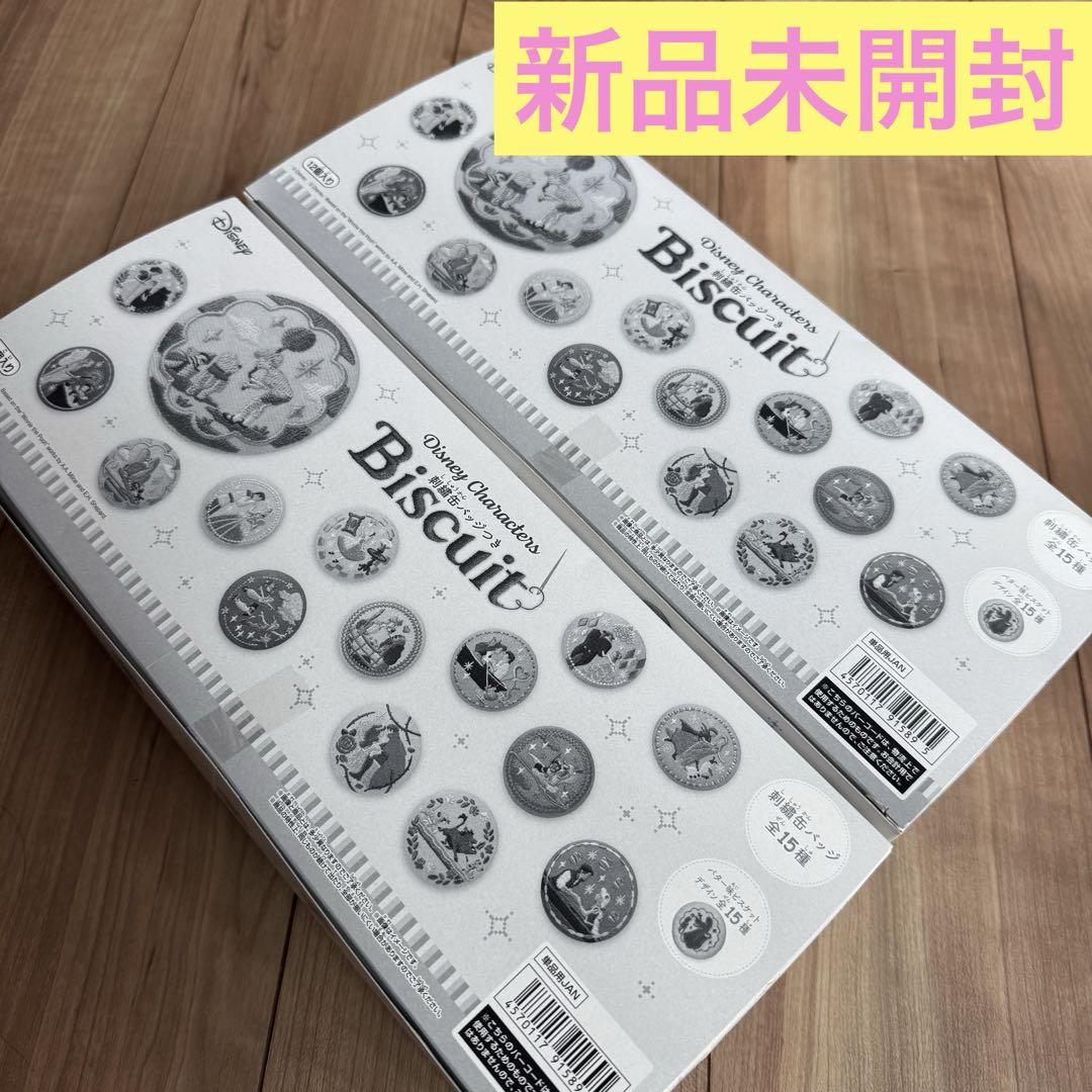Disney Characters 刺繍缶バッジビスケット｜発売日：2024年8月