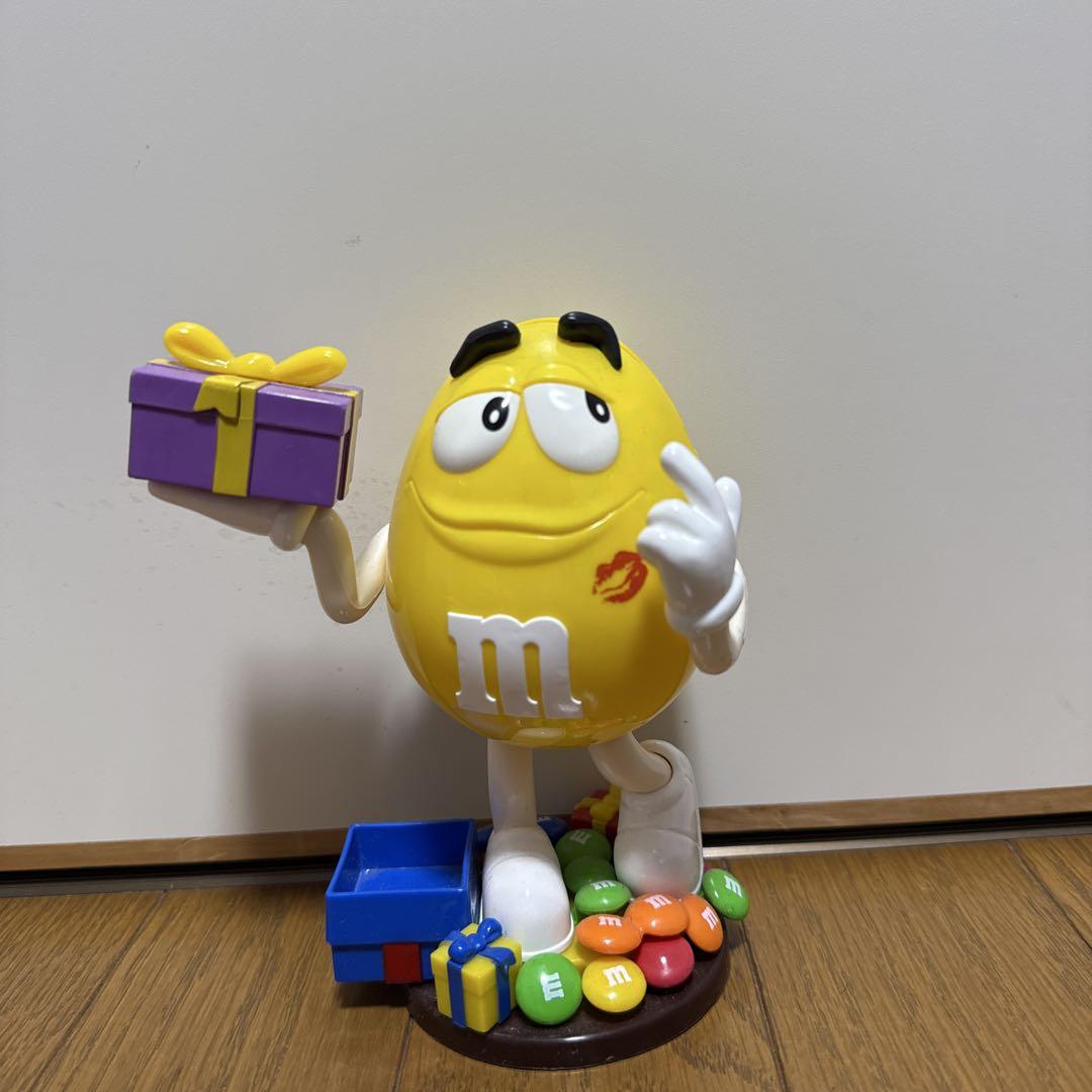 (値下げ)M&M's イエローフィギュア