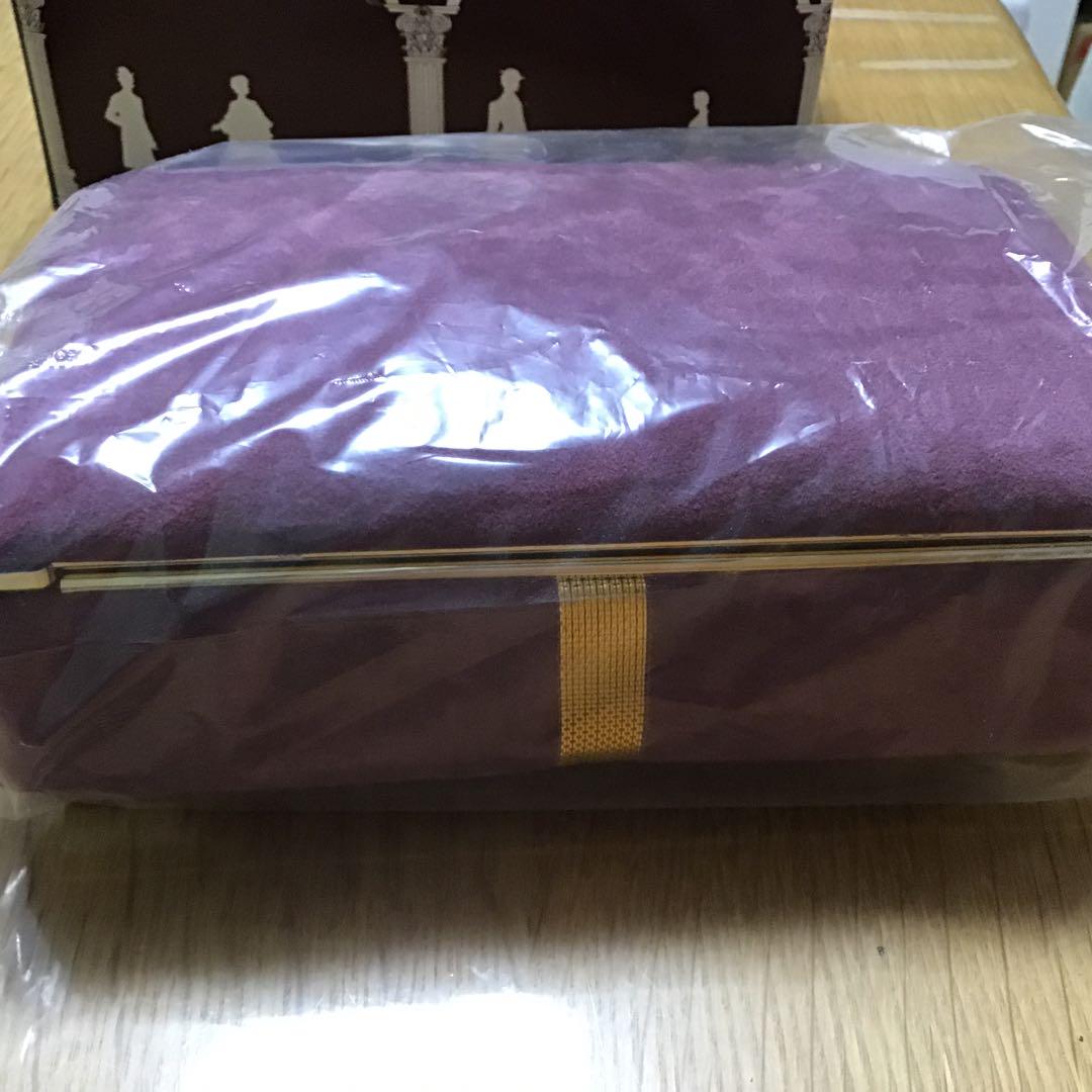 入荷now 安全 未使用 パープルジュエリーボックス ゴールド装飾付き オルゴール