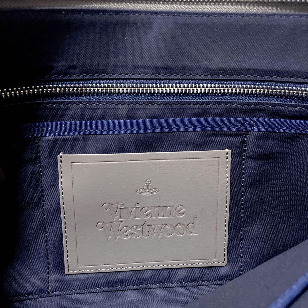 新品　Vivienne Westwood　クラッチバッグ　グレー