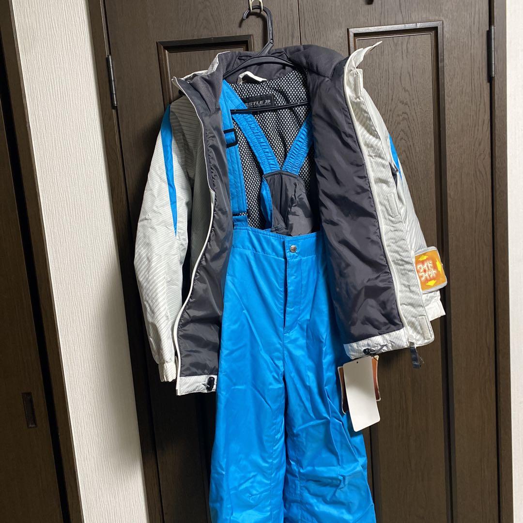 レビュー高評価の商品!の商品をすべて STUZ 白/青/黒 スキーウェア 子ども用 スキー