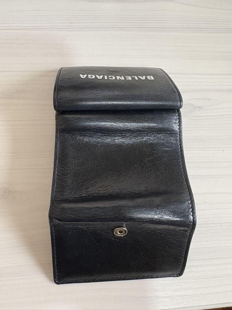 バレンシアガ BALENCIAGA ブラックレザー 三つ折り財布