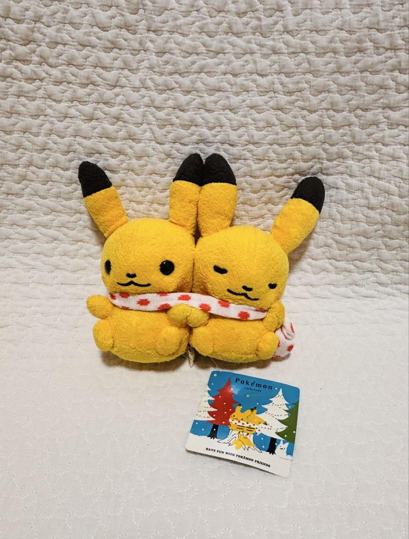 ピカチュウ　ペアぬいぐるみ　Pokémon little tales おまけ付き