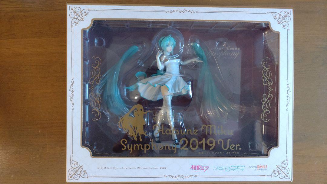 【美品】ミクシンフォニー2019　フィギュア