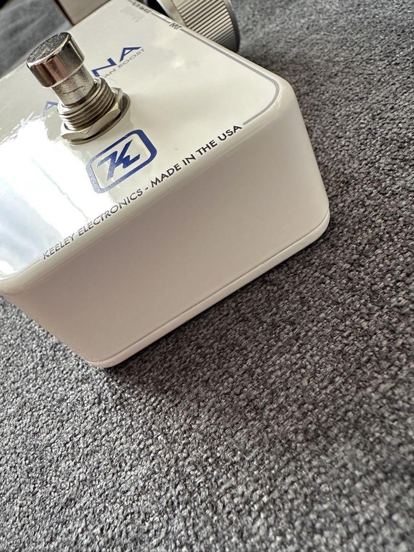 美品 KEELEY KATANA BOOST ‘Throwback White’