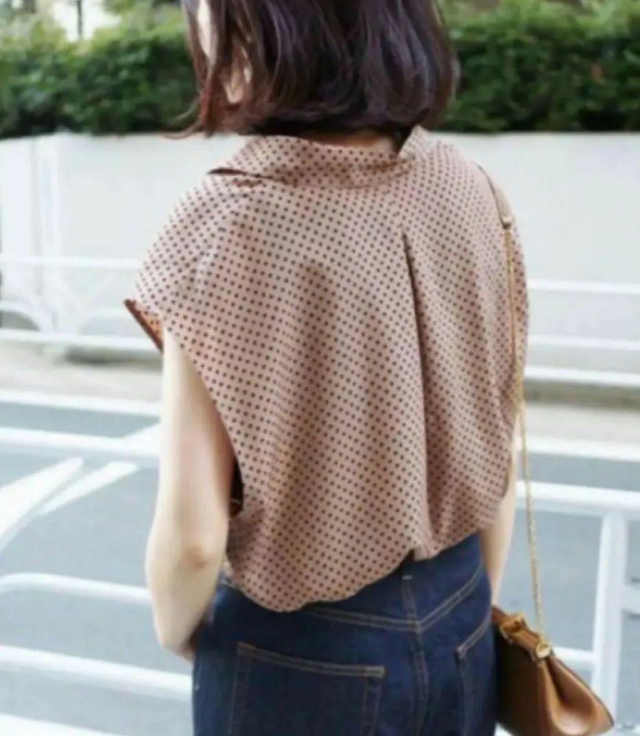 美品】IENA イエナ ドットノースリーブシャツブラウス - メルカリ