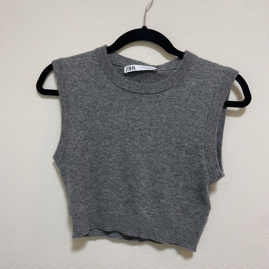 新品未使用 ZARA グレー ニットベスト XS タンクトップ - メルカリ