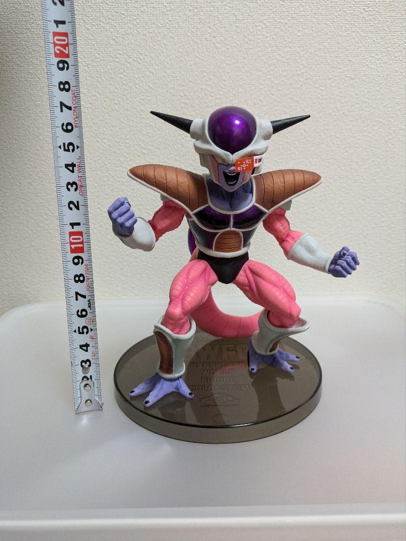 ドラゴンボールフィギュア【超サイヤ人孫悟空・人造人間18号・フリーザ】4体セット ドラゴンボールフィギュア【超サイヤ人孫悟空・人造人間18号