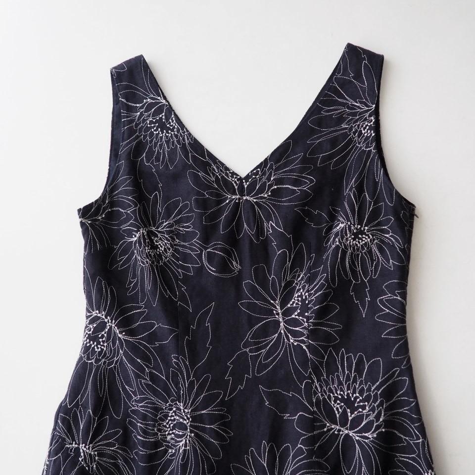 LAURA ASHLEY ローラアシュレイ リネン 花刺繍 ワンピース 9