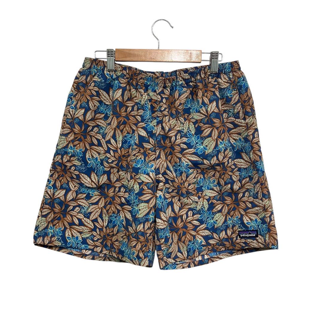 美品 20年 patagonia バギーズショーツ 花柄　Mサイズ
