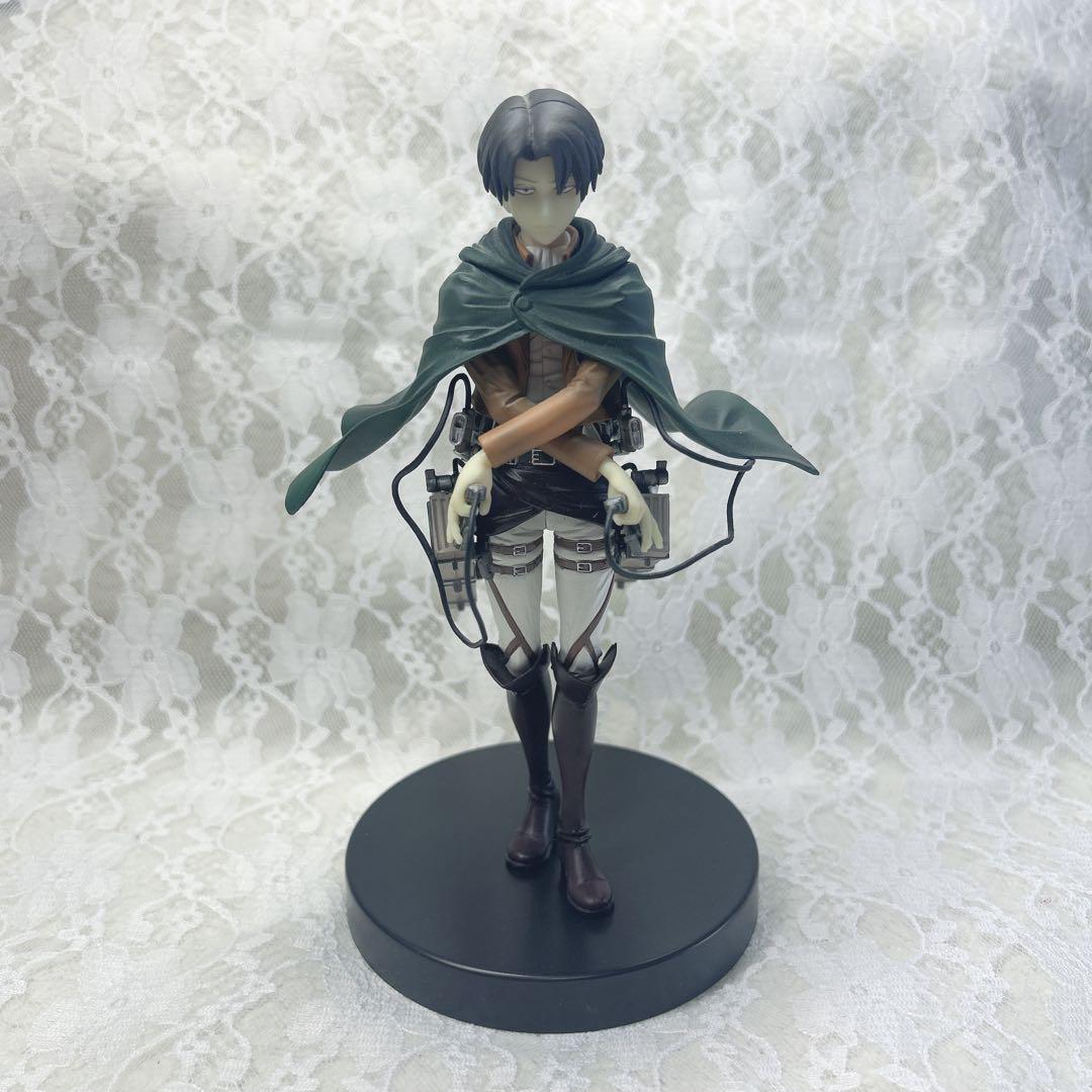 進撃の巨人 フィギュア セット