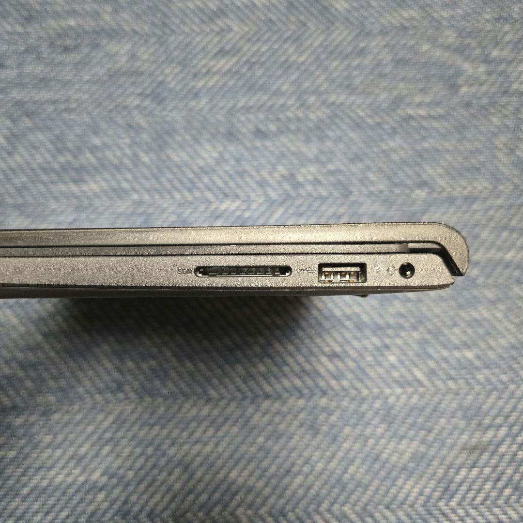 Dell Inspiron 15 3520 ノートPC