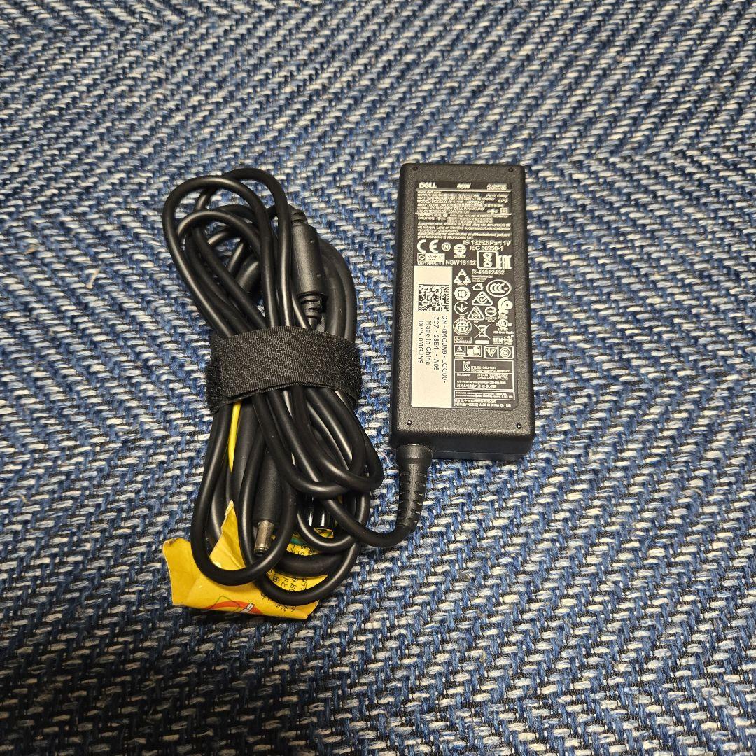 Dell Inspiron 15 3520 ノートPC