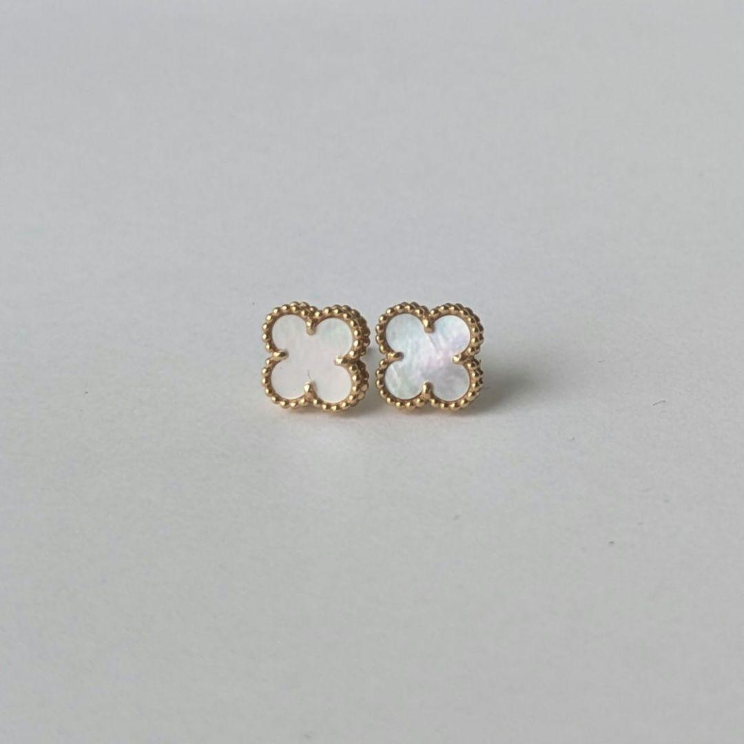 Van Cleef & Arpels♡スウィート アルハンブラ ピアス 極美品 極美品 ヴァンクリーフ&アーペル ピアス スイートアルハンブラ