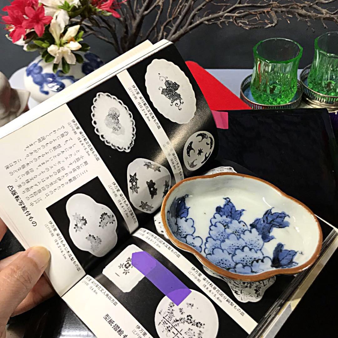 骨董 古染付 古伊万里 木瓜型 もの皿 牡丹図 染付 小皿 豆皿 - メルカリ 骨董 古染付 古伊万里 木瓜型 もの皿 牡丹図 染付 小皿 豆皿 - メルカリ
