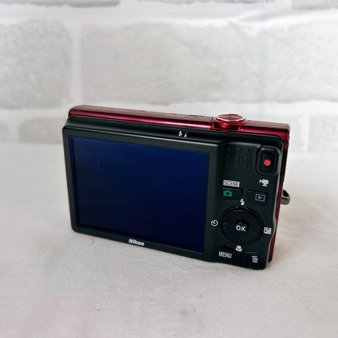 ✨【Nikon COOLPIX S6200 ブリリアントレッド】✨
