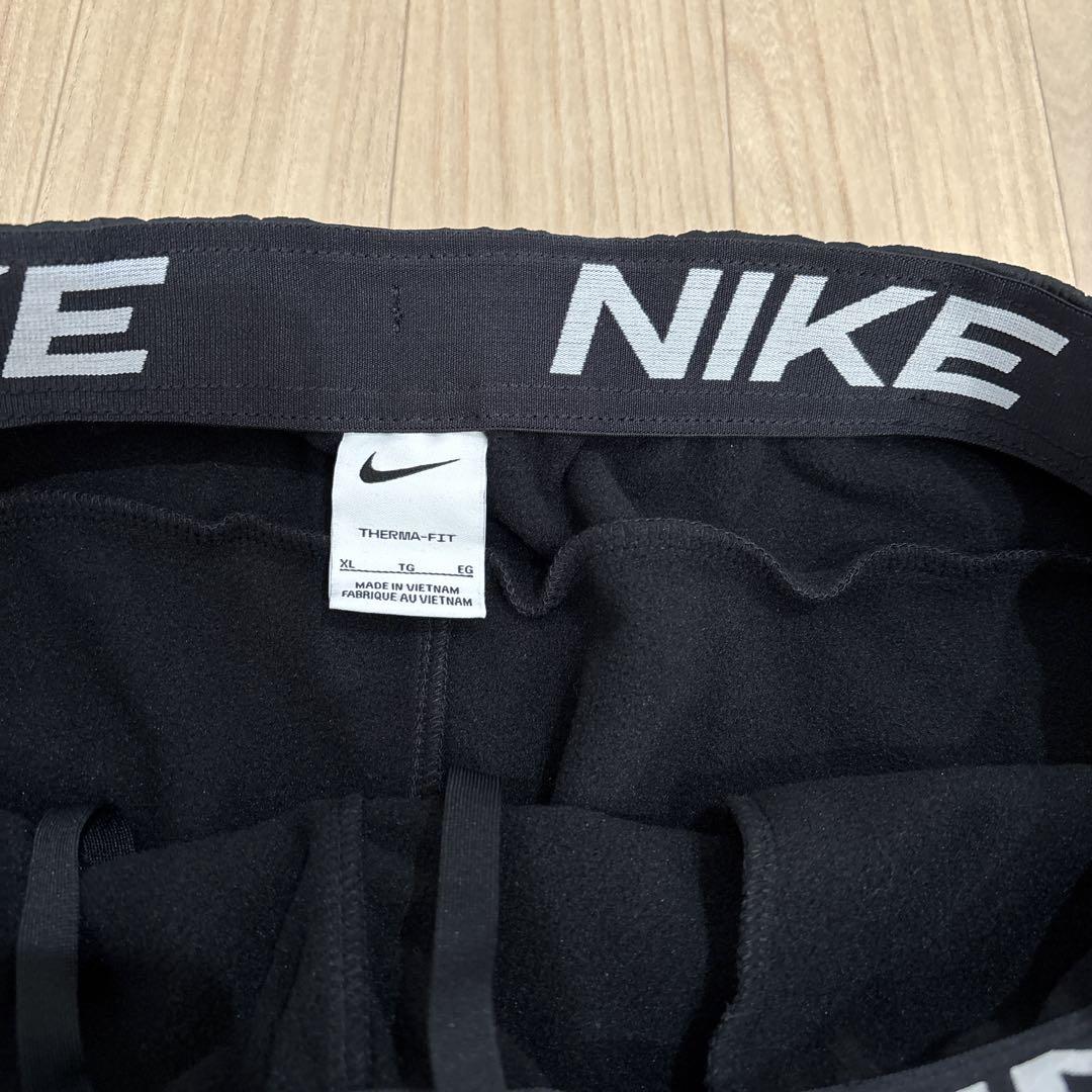 NIKE Therma-Fit フルジップフィットネスパーカ　テーパードパンツ