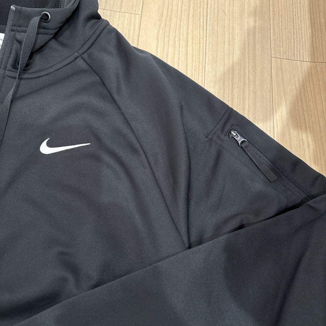 NIKE Therma-Fit フルジップフィットネスパーカ　テーパードパンツ