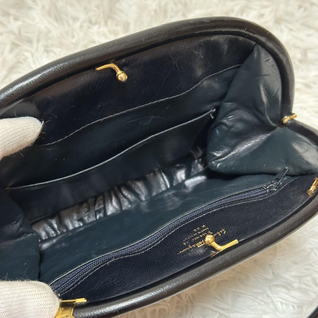 良品✨サルヴァトーレフェラガモ 2way がま口 ゴールド金具