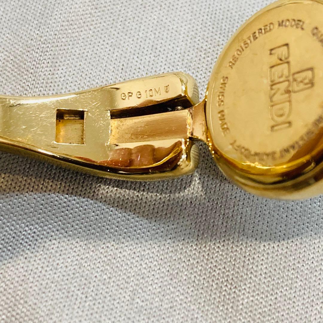 FENDI フェンディ 600L バングルウォッチ クオーツ 腕時計 女性 FENDI フェンディ 600L バングルウォッチ クオーツ 腕時計 女性