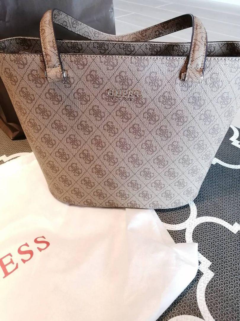 GUESS ゲス ハンド ショルダー 肩掛け トート 2way オールレザー