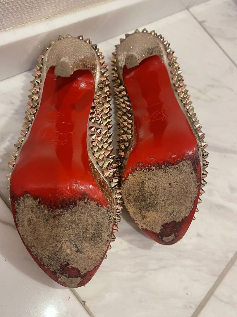 Christian Louboutin スパイク パンプス