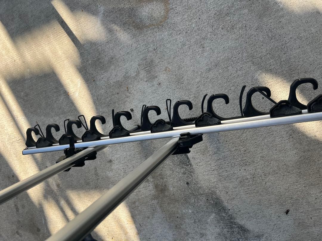 INNO キャリアラック アルミ製 クランプ式目立った傷や汚れなし BRIGHTFACE_UK