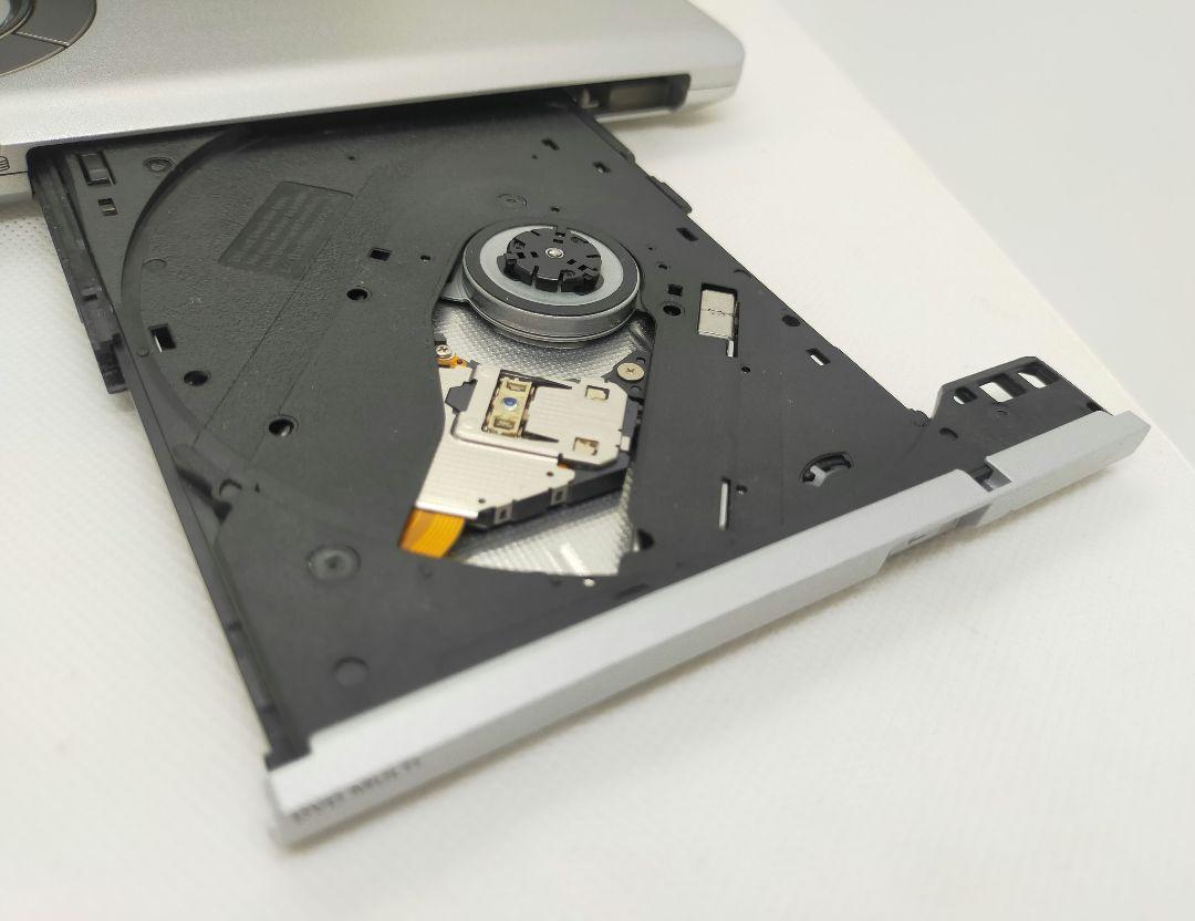 【毎日値下げ】i7搭載モデル★超軽量990g★DVD★Win11★Office