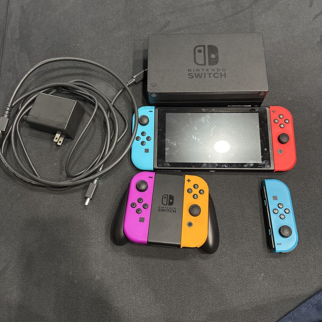 Nintendo Switch Lite 青/赤 Joy-Con付き - メルカリ