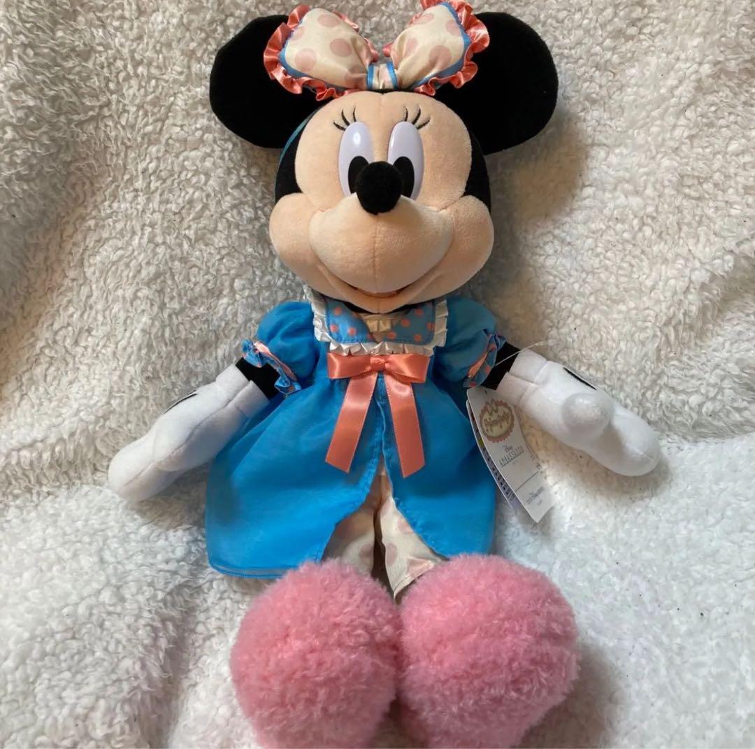 ミニーマウス　ぬいぐるみ　パジャマ　ルームウェア