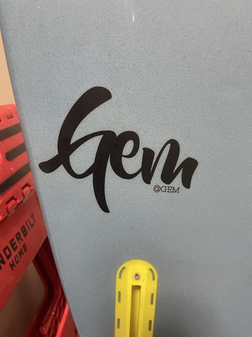 手渡し　ジャスティスサーフボード　キャロルシェイプ　GEM 5‘10