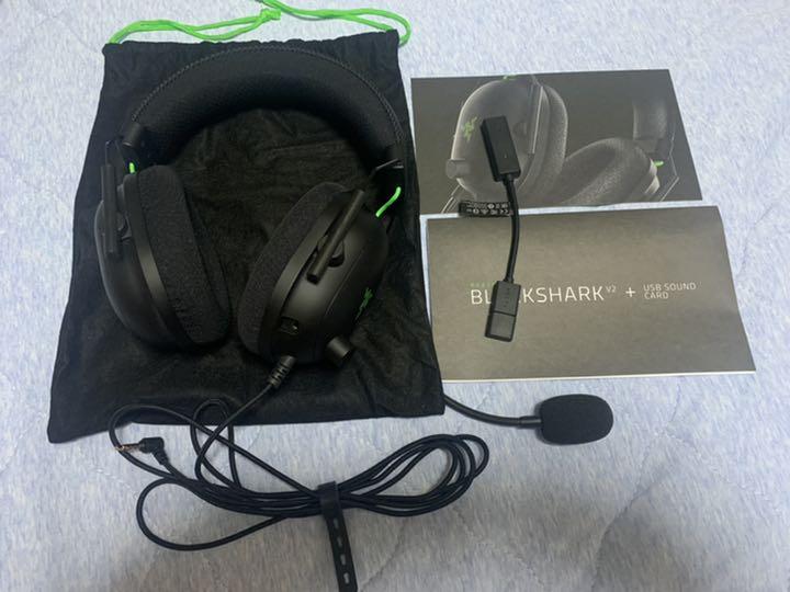 Razer BlackShark V2 ゲーミングヘッドセット