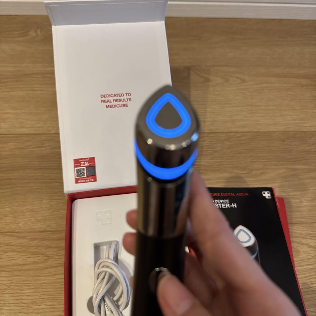 MEDICUBE AGE-R BOOSTER 美顔器(動作確認済み)