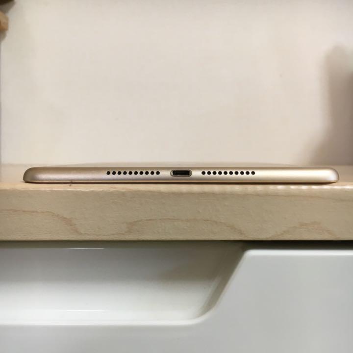 2022大得価 美品 iPad mini 4 64GB Wi-Fi iPad mini4 5pcCl-m22477984314 格安品質保証